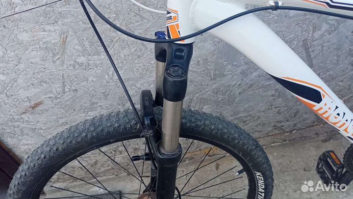 Велосипед Mongoose