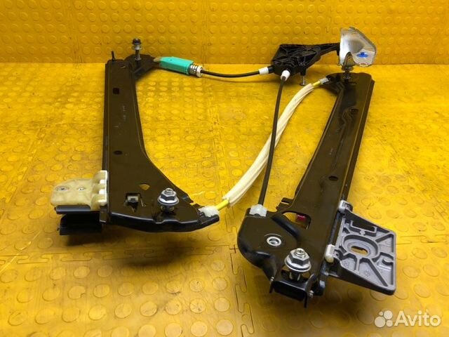 Стеклоподьемник передний левый Mercedes-Benz