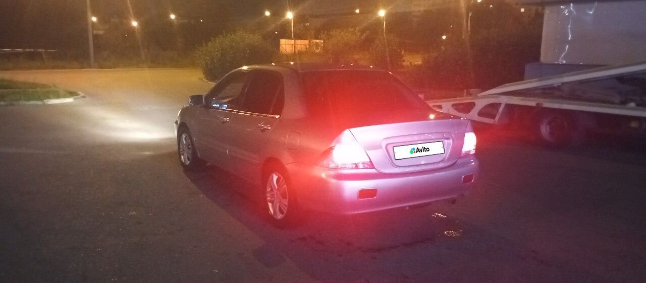 Mitsubishi Lancer: фото владельца
