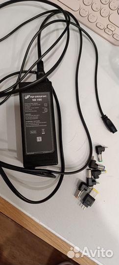 Универсальный блок питания для ноутбуков