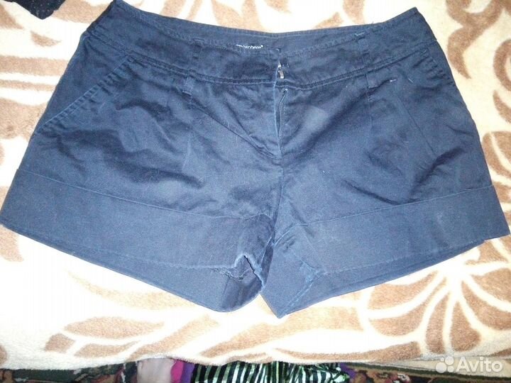 Шорты чёрные и бежевые