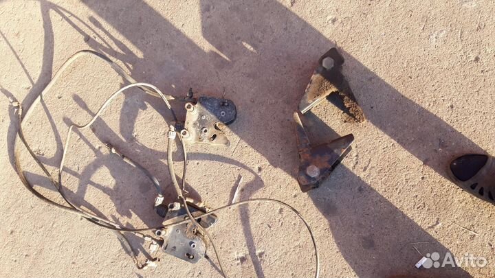 Гидрозамок кабины камаз