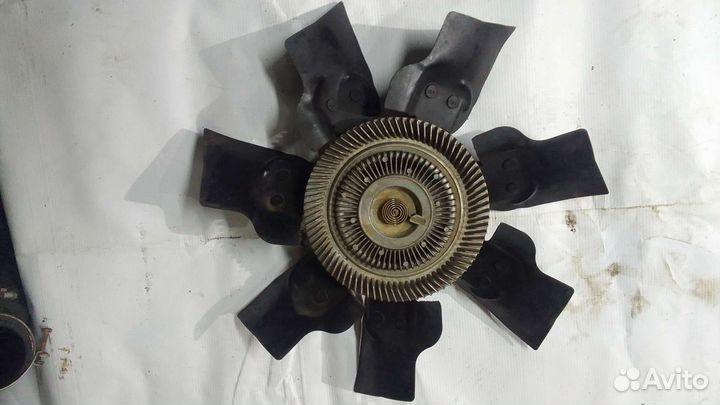 Вискомуфта grand cherokee 4.0