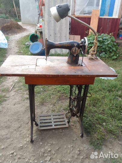 Швейная машина Подольск