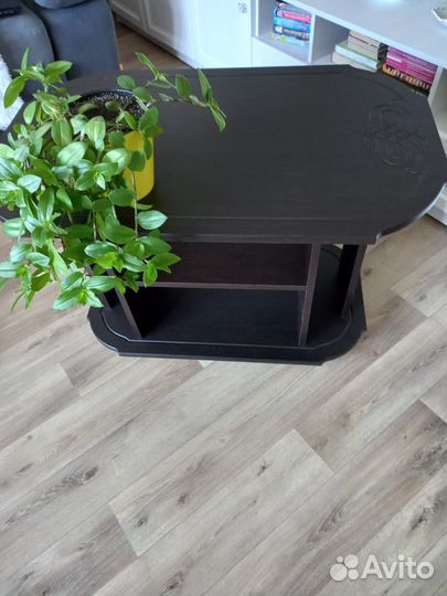 Журнальный столик бу