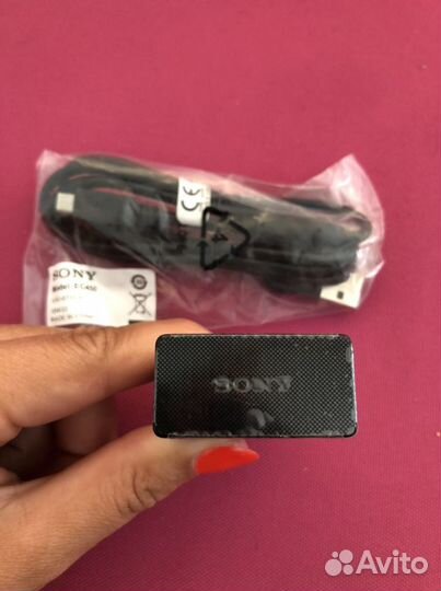 Зарядное устройство для Sony