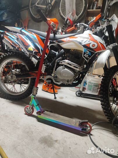 Трюковой самокат кастом стрит