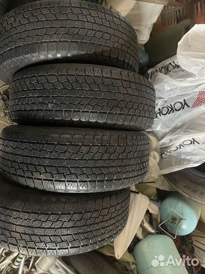 Hankook Nordik IS RW08 225/60 R17