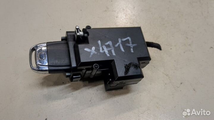 Замок зажигания Audi A4 (B8), 2012