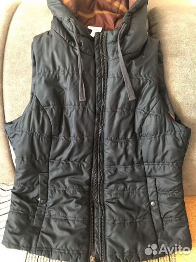 Жилетка женская 44