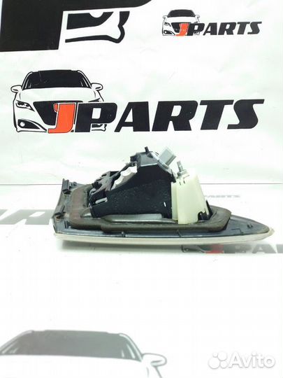 Фонарь задний внутренний Mazda 3 BL (2008—2011)