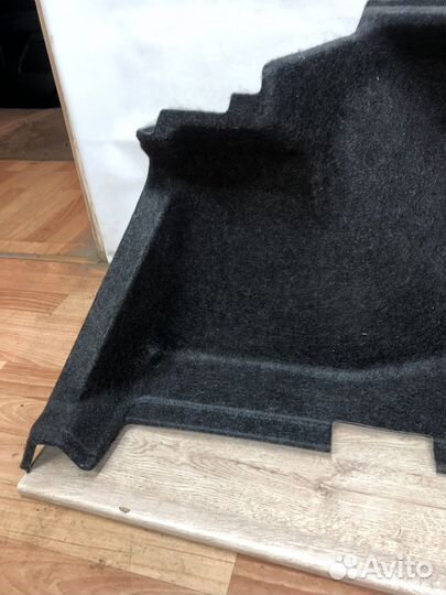 Обшивка багажника Honda Civic 8 4d