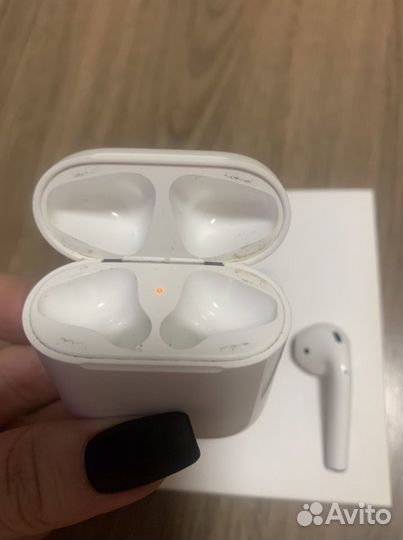 Наушники apple airpods оригинал левый и кейс
