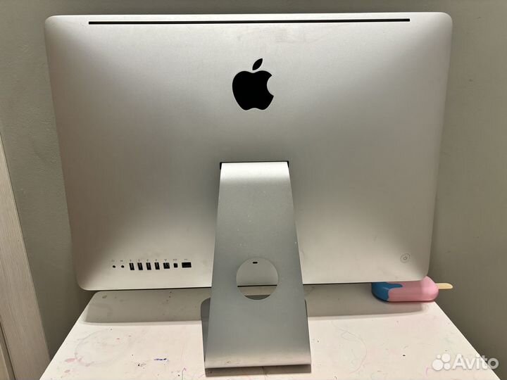 Apple iMac 21.5 2009