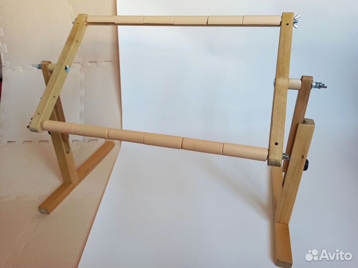 Станок для вышивки с рамой 45х30 см