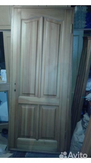 Дверь входная массив сосны