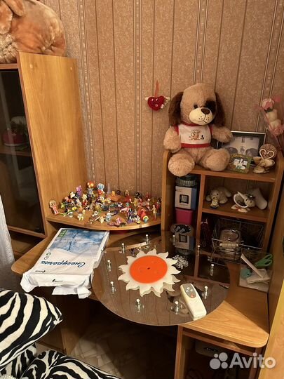 Компьютерный стол