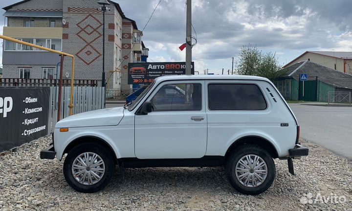 LADA 4x4 (Нива) 1.7 МТ, 2011, 121 000 км