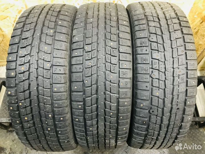 Dunlop SP Winter Ice 01 205/60 R16 92T