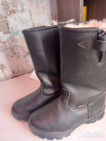 Сапоги зимние из натуральной кожи и овчины