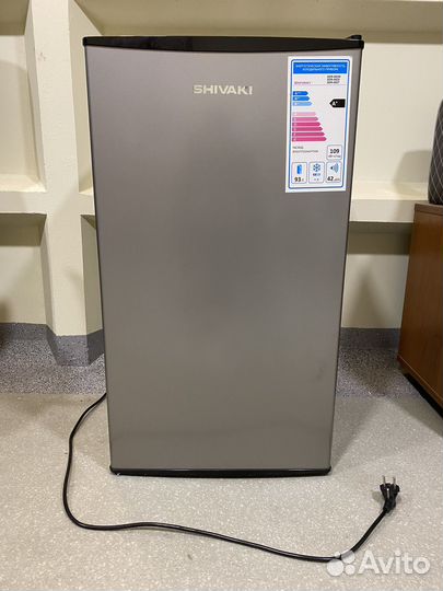 Минихолодильник б/у Shivaki SDR-082W/S/T