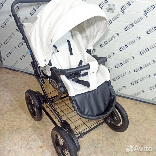 Коляска 3 в 1 Lotus