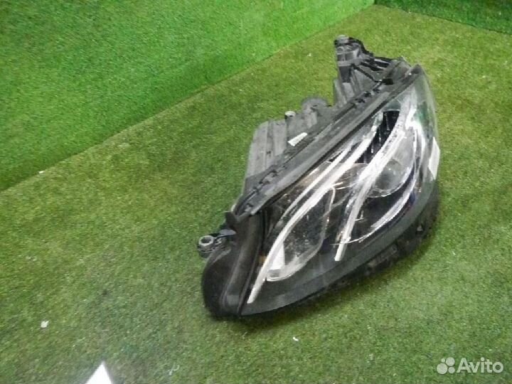 Фара левая Mercedes-Benz E-Class