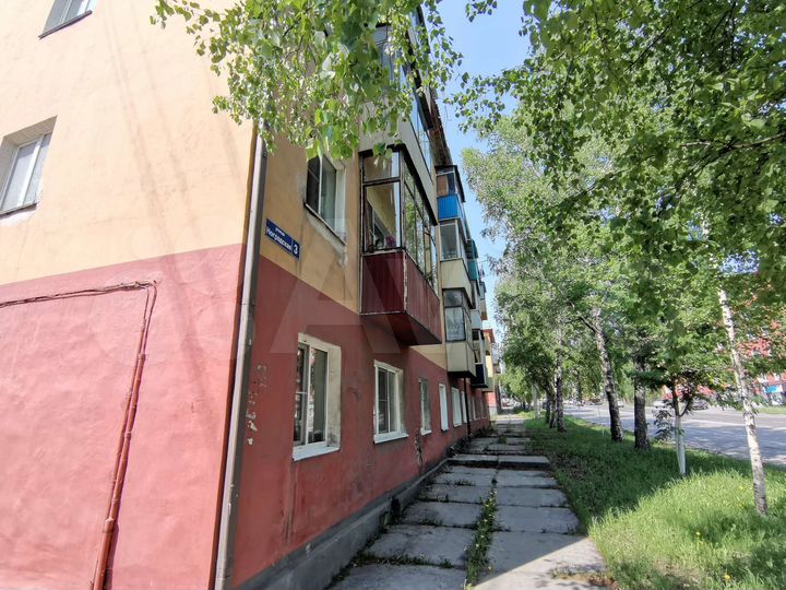 2-к. квартира, 42,9 м², 2/4 эт.