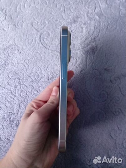 iPhone 15 Pro, 128 ГБ