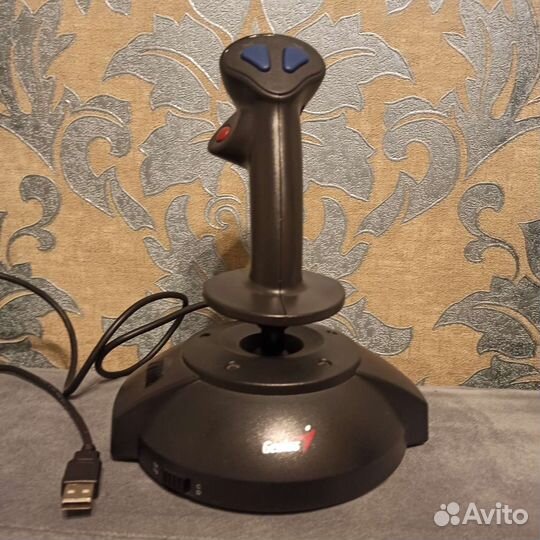 Джойстик Genius MaxFighter F-16U