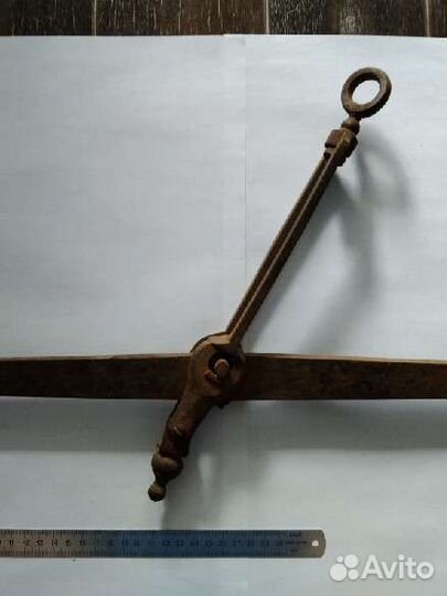 Весы старинные