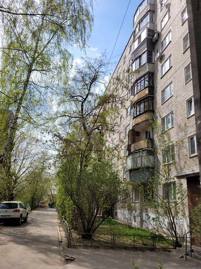 2-к. квартира, 44 м², 9/9 эт.