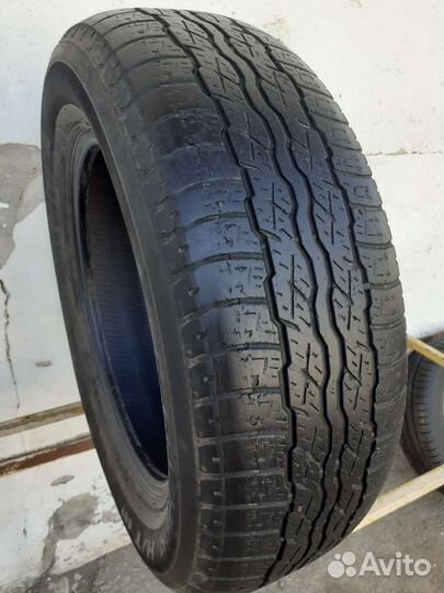 Bridgestone Dueler H/T 687 225/65 R17