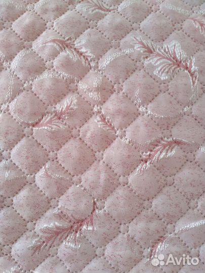 Покрывало на кровать б/у 150х200