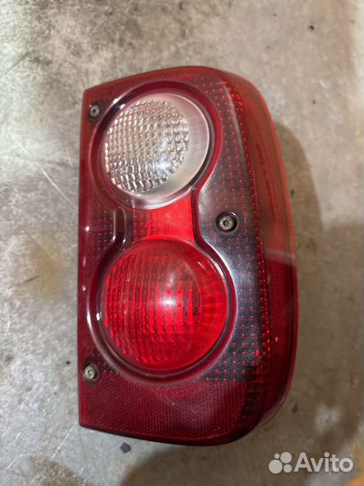 Задние фонари Land Rover Freelander 1 рестайл