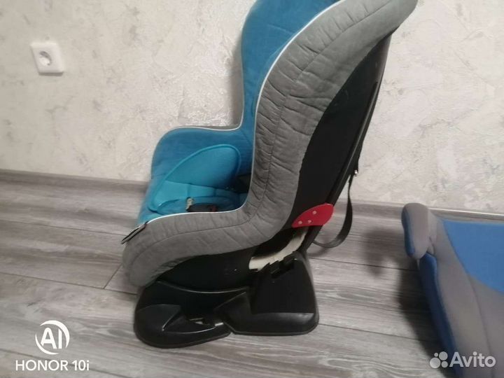 Детское кресло и бустер