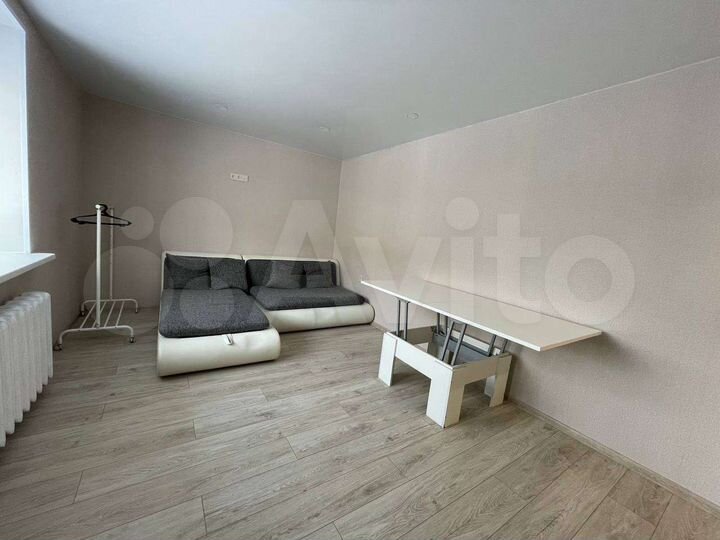 2-к. квартира, 41 м², 1/3 эт.