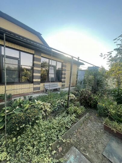 Дом 400 м² на участке 7 сот.