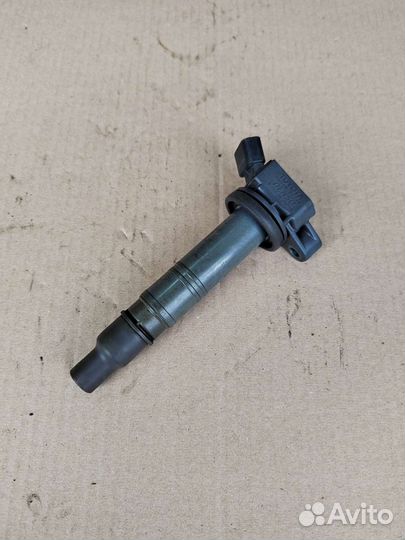 Катушка зажигания Toyota Avensis 2 T250 2003-2008