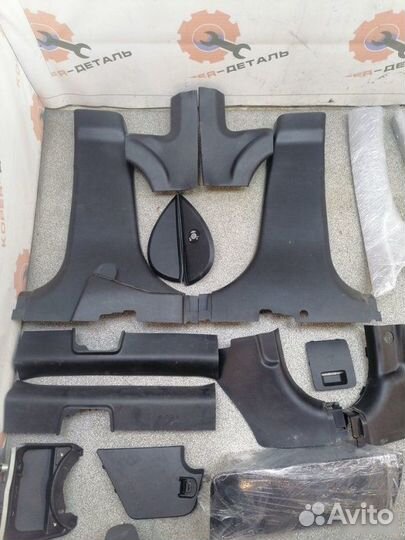 Пластик салона Kia Sportage 3 SL