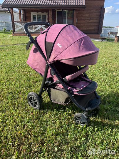 Прогулочная коляска joie mytrax