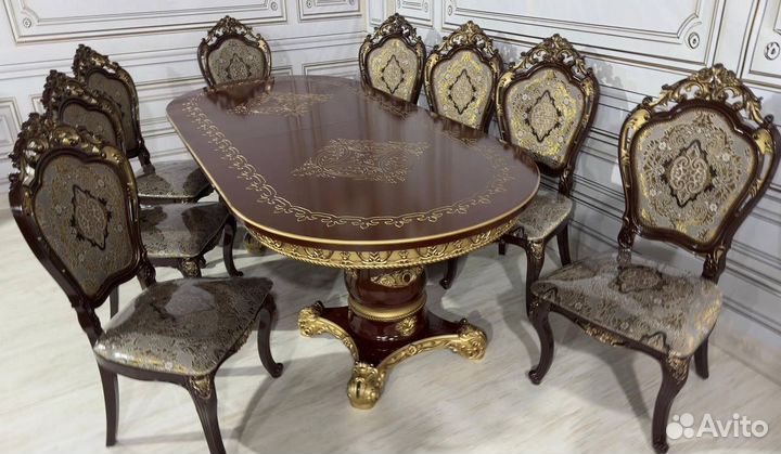 Столы и стулья