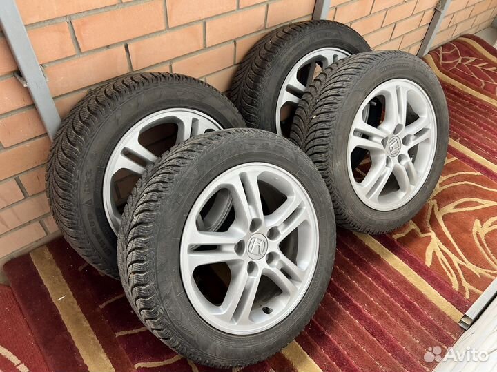 Зимние колёса в сборе Honda 205/55/16