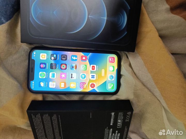 iPhone 12 Pro, 256 ГБ