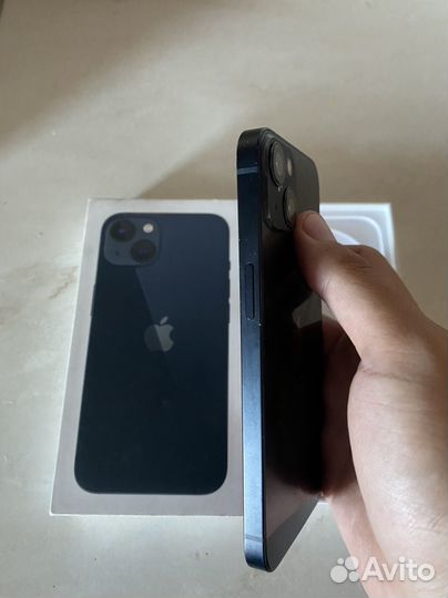 iPhone 13 256