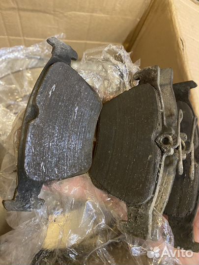 Тормозные диски задние tiguan 2 vag mqb + колодки