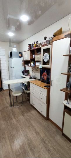 Комната 13 м² в 3-к., 3/6 эт.