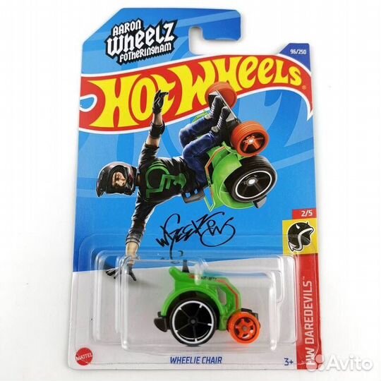 5 машинок hot wheels