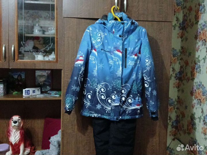 Горнолыжный костюм женский