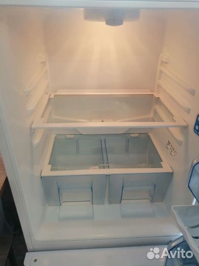 Холодильник бу beko